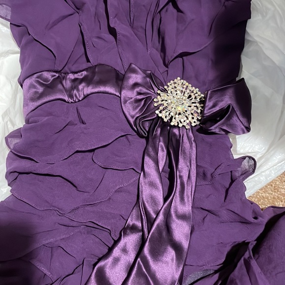 Tadashi halter party dress Evening purple Eggplant rhinestone pin sz 4 vintage - Picture 9 of 9